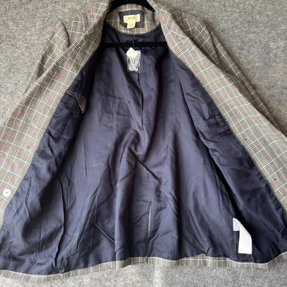 SOLD - Picture 4 of 15